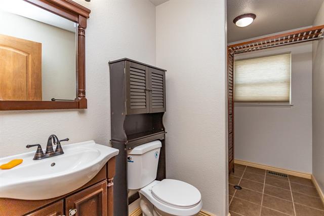1458 Canoe Creek
