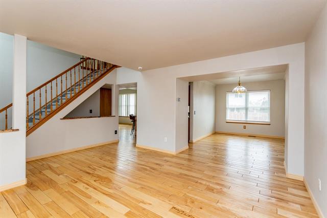 1458 Canoe Creek