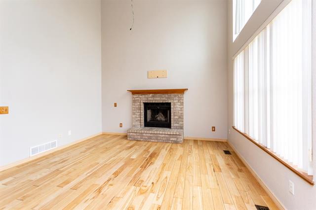 1458 Canoe Creek