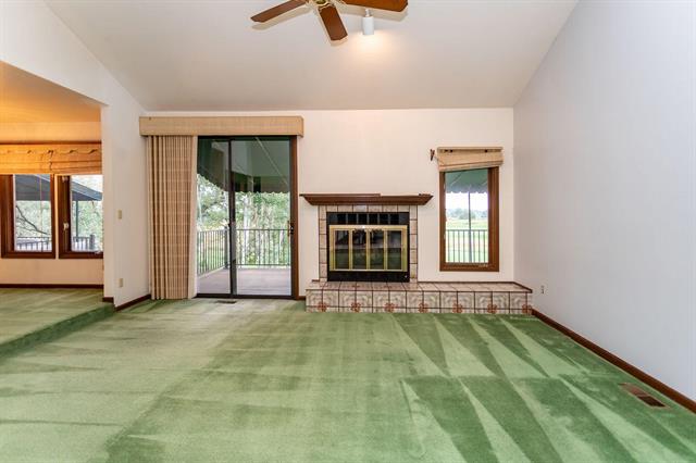 72 Woodbridge Drive