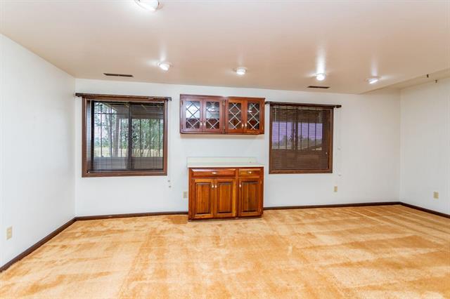 72 Woodbridge Drive