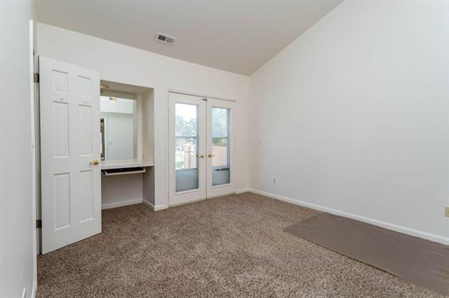 556 Observatory Drive