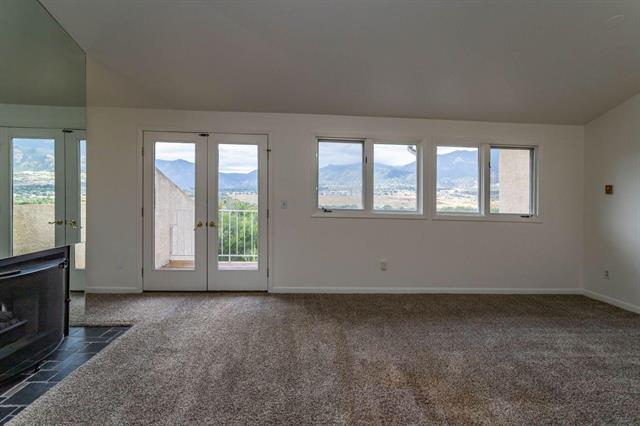 556 Observatory Drive