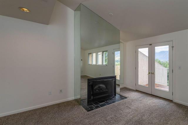 556 Observatory Drive