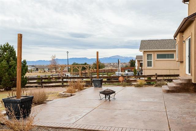 12615 Handles Peak Way