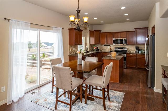 12615 Handles Peak Way