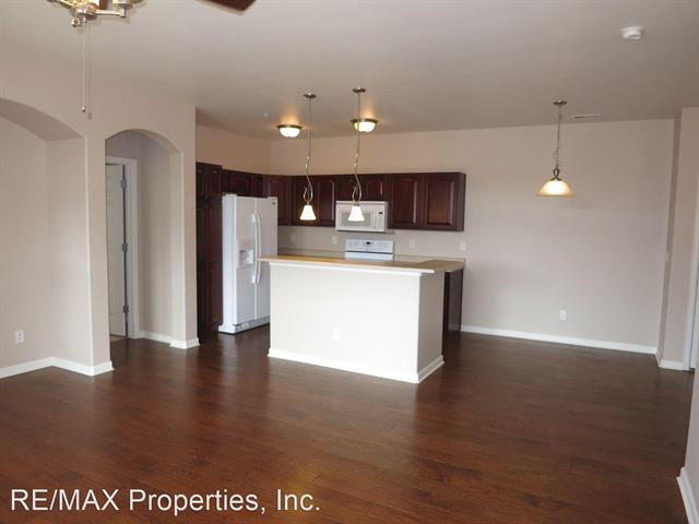 6315 Andersen Mill Heights 202