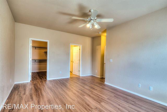 3040 Mandalay Grove 8