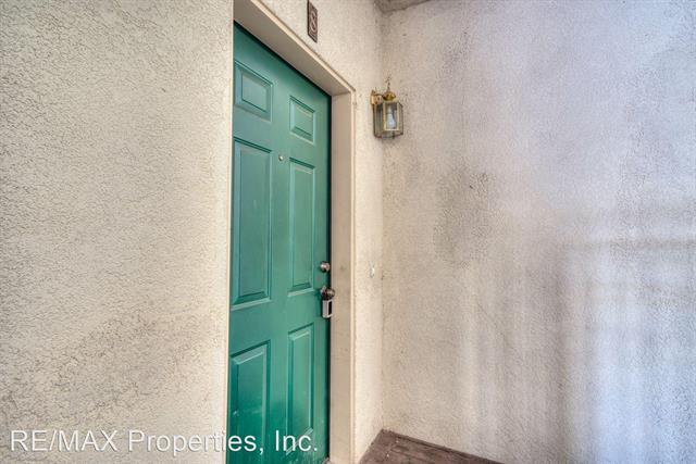 3040 Mandalay Grove 8