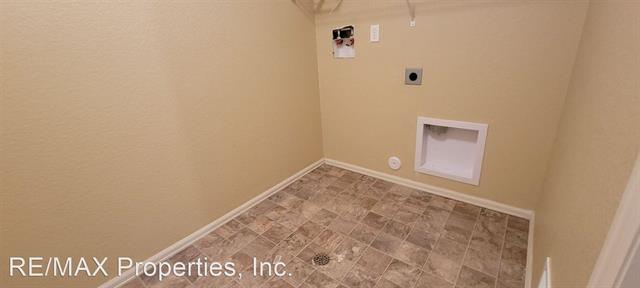 3483 Spitfire Drive 11000122