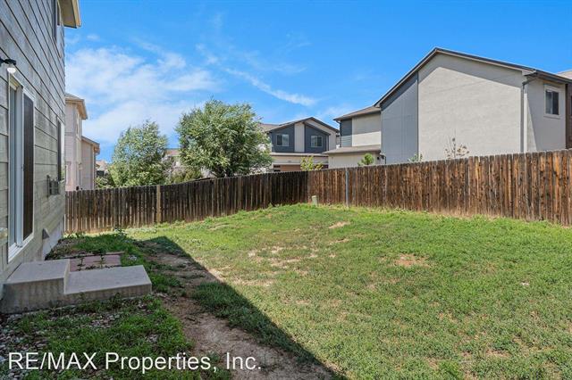 8273 Kettle Drum Street 5603885