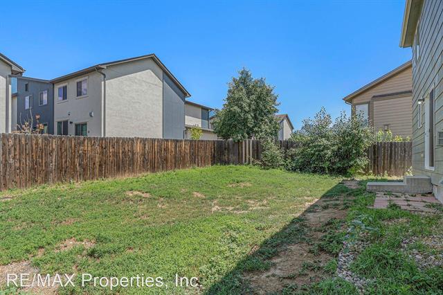 8273 Kettle Drum Street 5603885