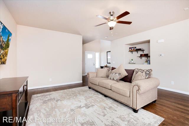 1491 Grand Overlook Street 11102069