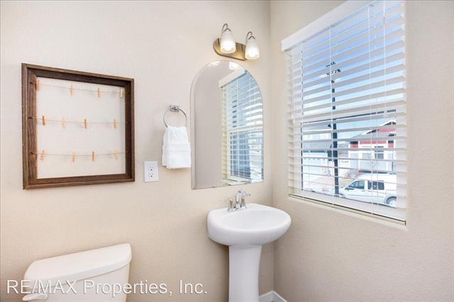 1491 Grand Overlook Street 11102069