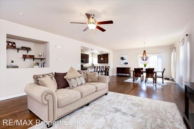 1491 Grand Overlook Street 11102069