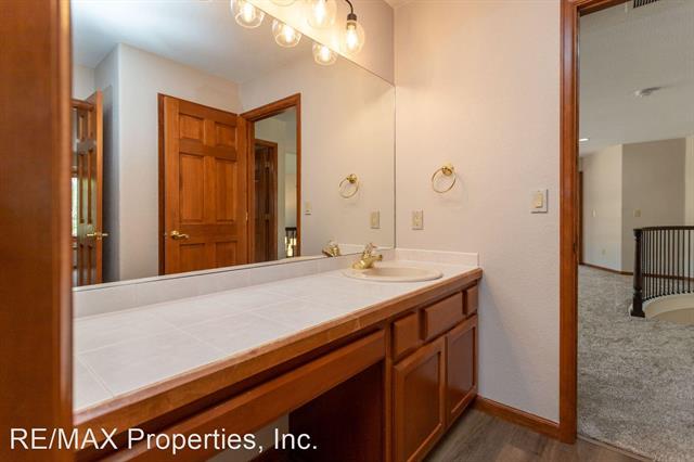 19135 Breton Place 11192259