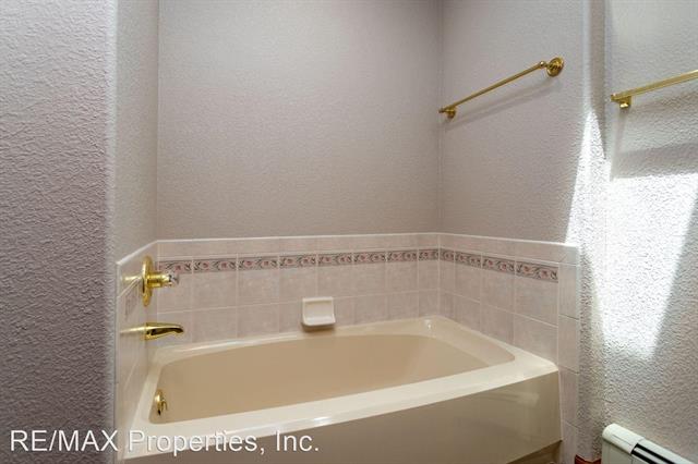 19135 Breton Place 11192259