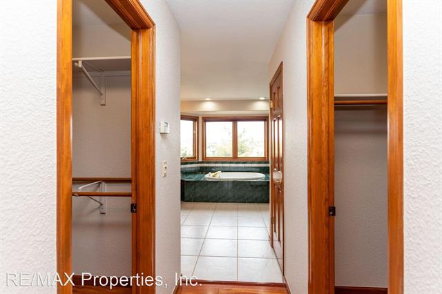 19135 Breton Place 11192259