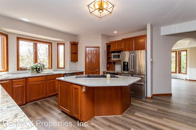 19135 Breton Place 11192259