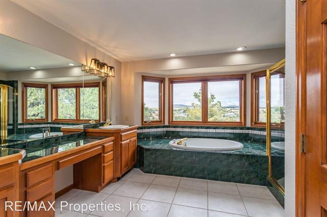 19135 Breton Place 11192259