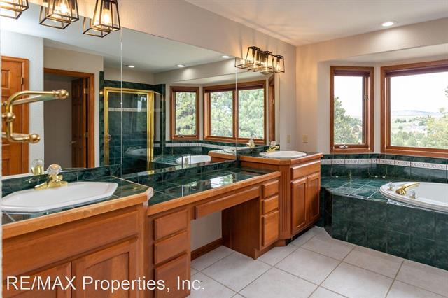 19135 Breton Place 11192259