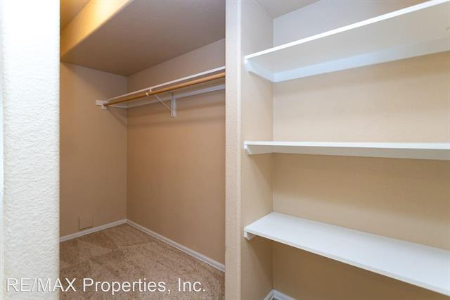 8424 Roaring Fork Drive