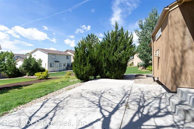 8424 Roaring Fork Drive