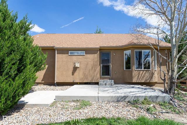 8424 Roaring Fork Drive