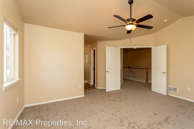 8424 Roaring Fork Drive