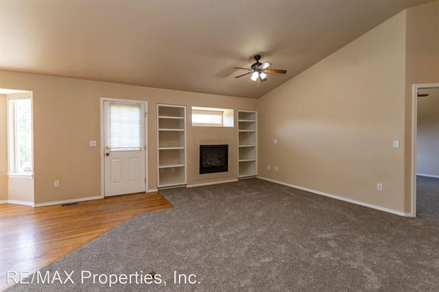 8424 Roaring Fork Drive