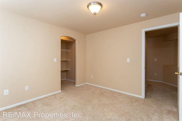 8424 Roaring Fork Drive