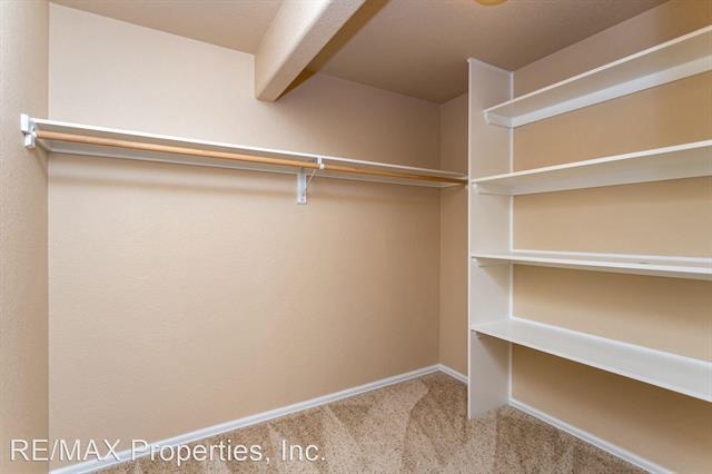 8424 Roaring Fork Drive