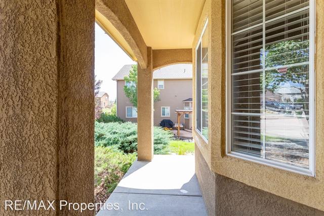 8424 Roaring Fork Drive