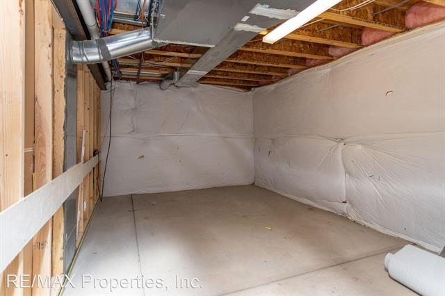 8424 Roaring Fork Drive