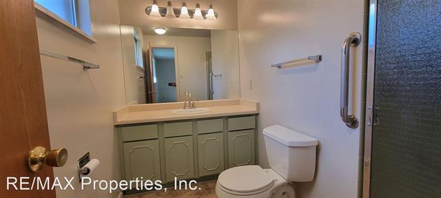 6853 Duke Drive 11501944