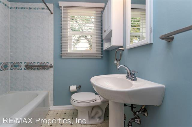 624 Pleasant Street 11621483