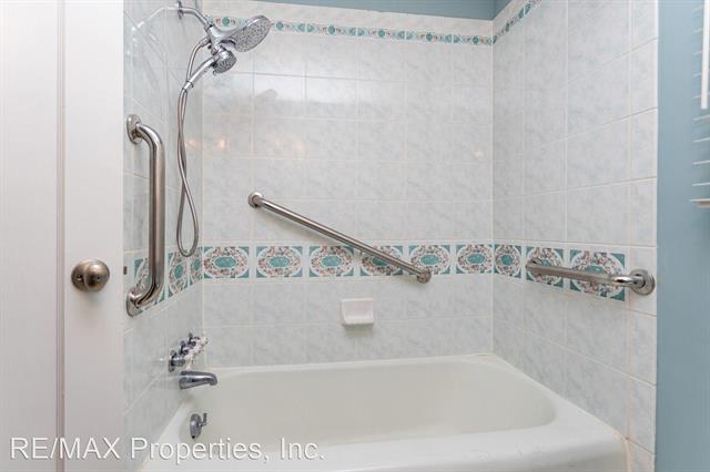 624 Pleasant Street 11621483