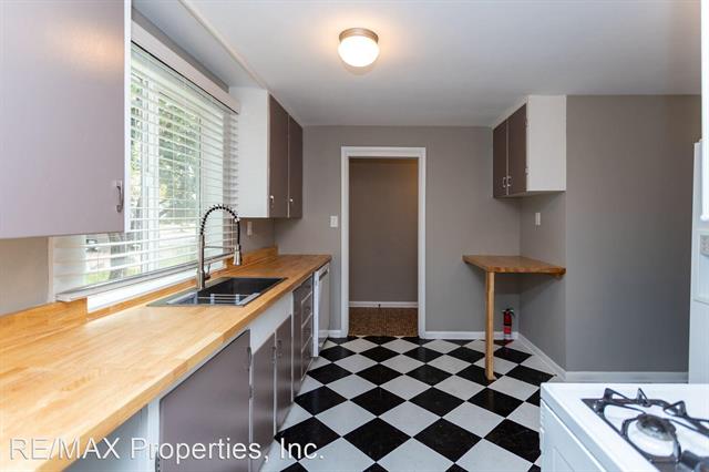 624 Pleasant Street 11621483