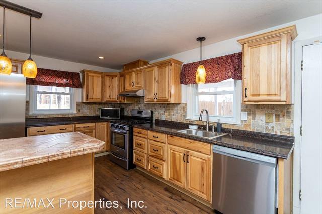 2020 W Platte Avenue 11660555