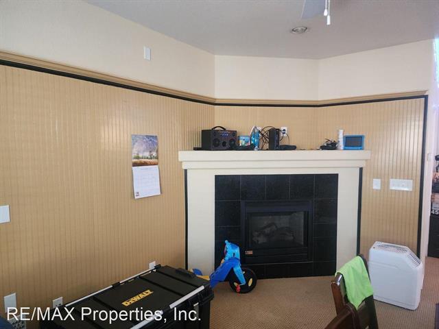 3405 Grey Owl Point 11694499