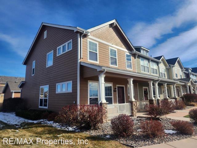 3405 Grey Owl Point 11694499
