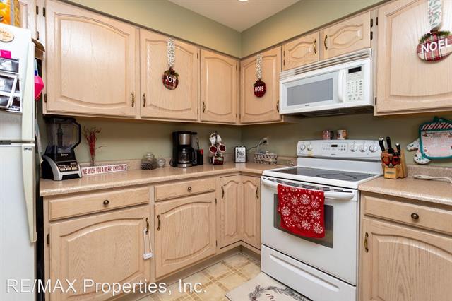 6973 Sproul Lane 11704071