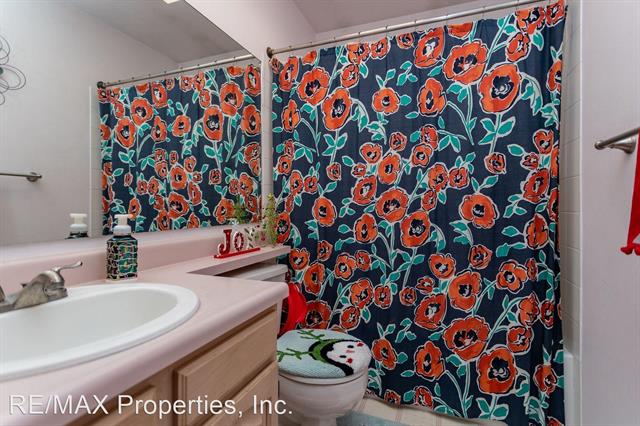 6973 Sproul Lane 11704071