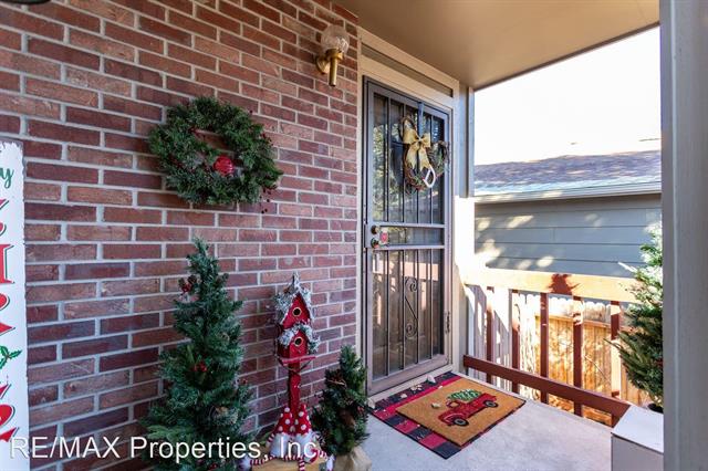 6973 Sproul Lane 11704071