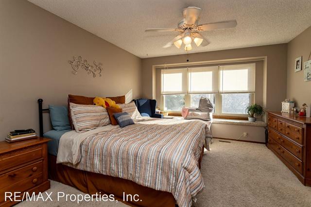 6973 Sproul Lane 11704071