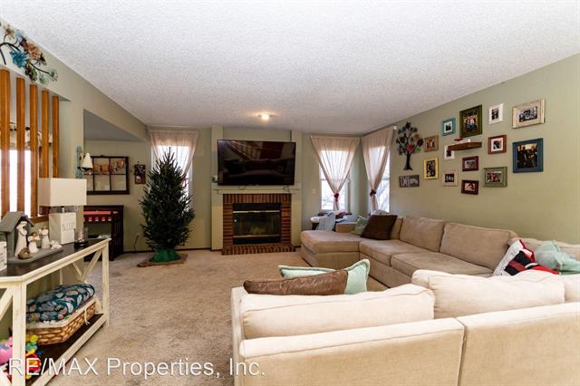 6973 Sproul Lane 11704071