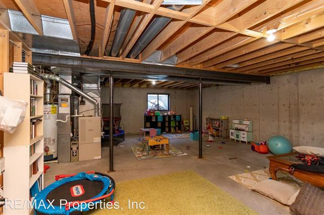 6973 Sproul Lane 11704071