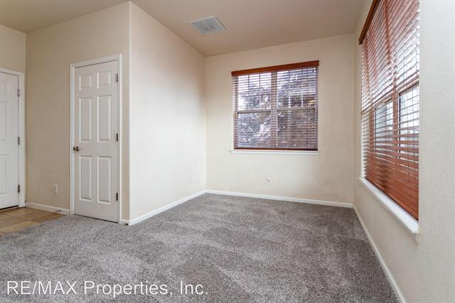 340 E Fountain Boulevard 11866229