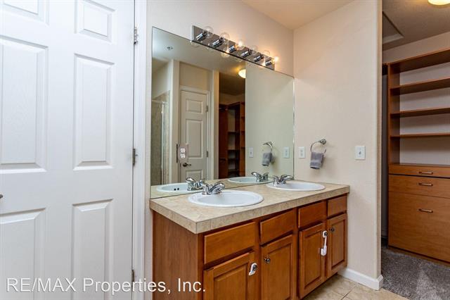 340 E Fountain Boulevard 11866229