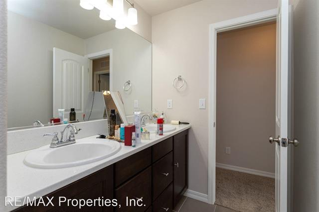 9074 Rollins Pass Court 11879757